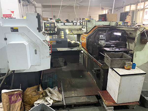  CNC Machinge